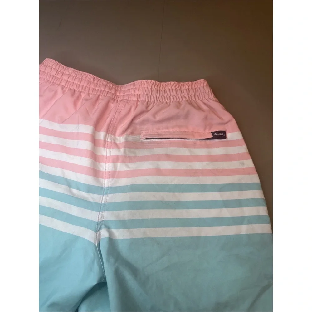 chubbies ***** small